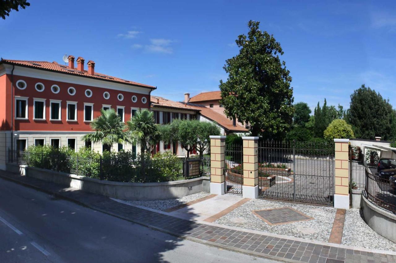Villa Tiziano Residence Rosà Exteriér fotografie
